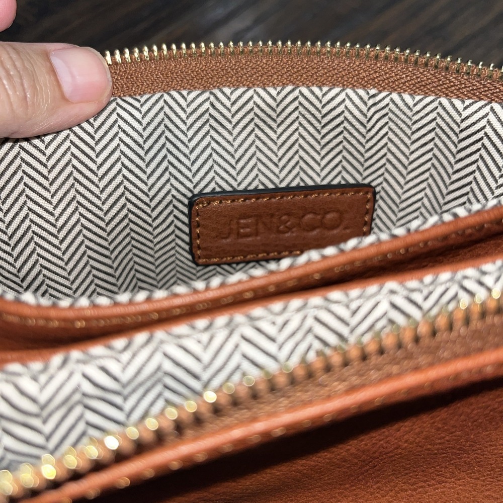 JEN & CO. Small Crossbody Bag Purse Vegan Leather Multi Compartment / Card Slots